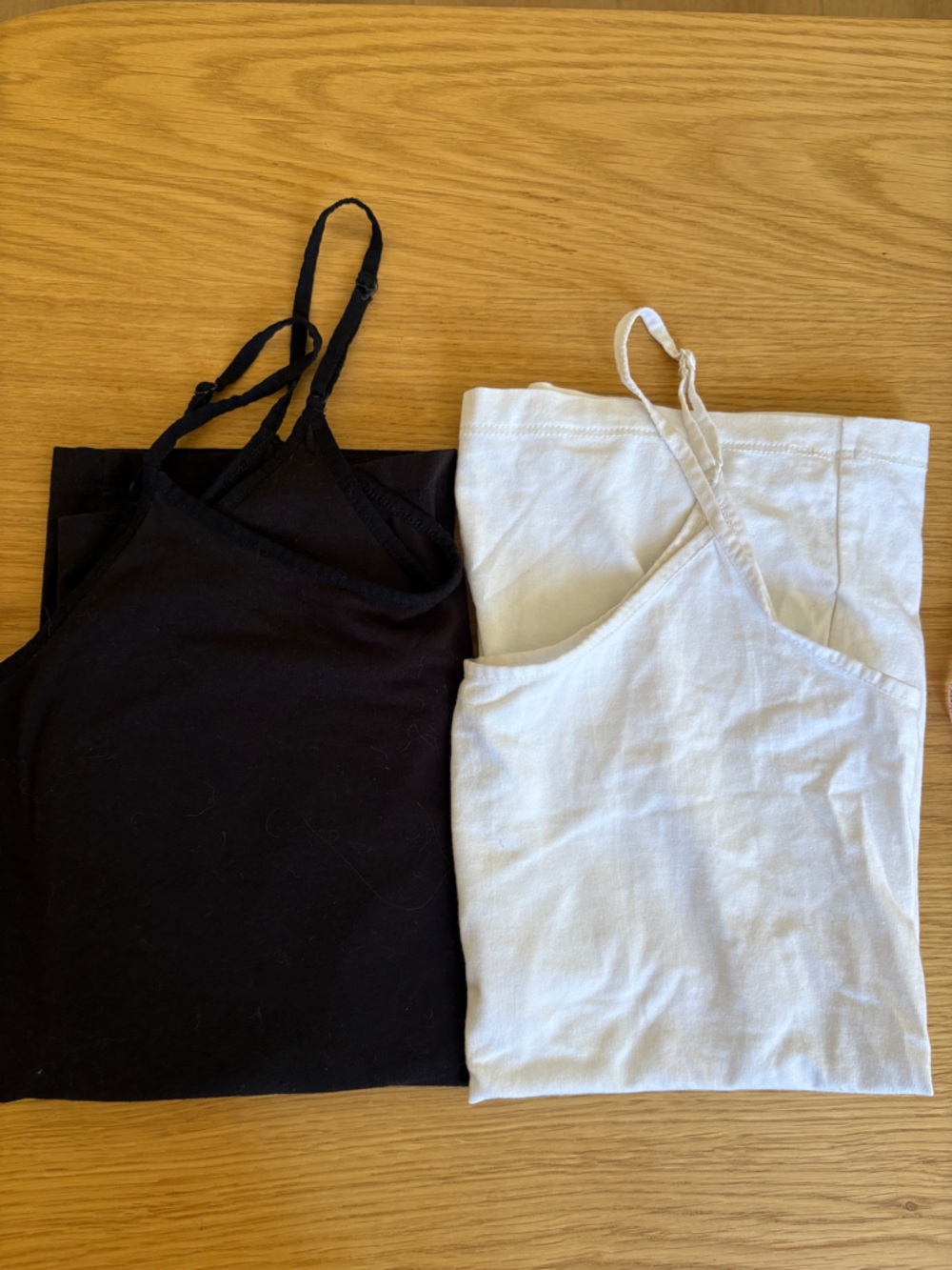 Basic Black & White Spaghetti Strap Tank Tops Size Small